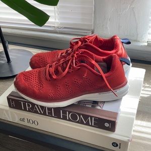 APL red sneaker size 7.5